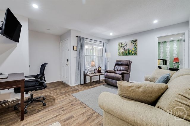 401 N Cromwell Road C6, Savannah, GA 31410