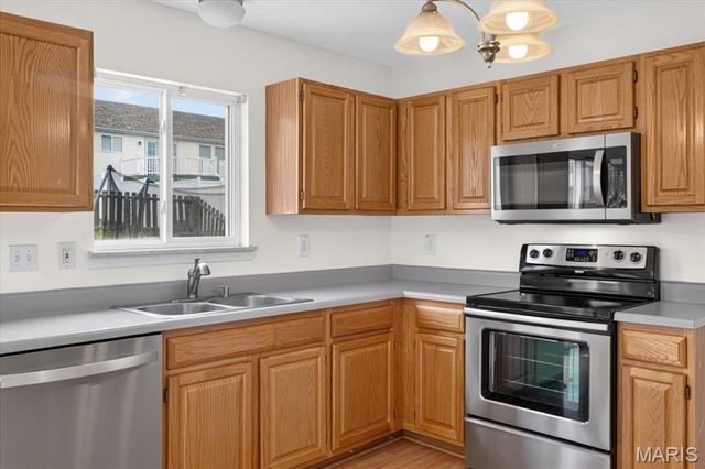 151 Royallsprings Parkway, O'fallon, MO 63368