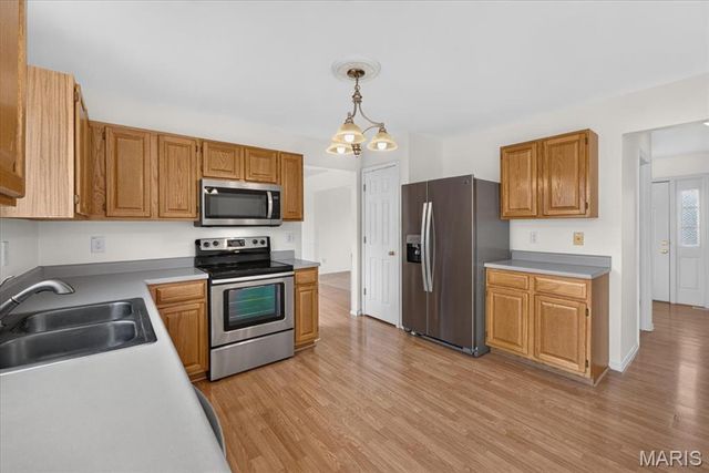 151 Royallsprings Parkway, O'fallon, MO 63368