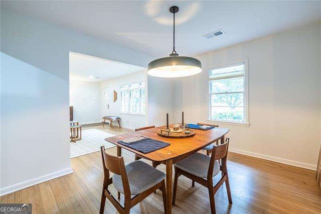 2469 Hunting Valley Drive, Decatur, GA 30033