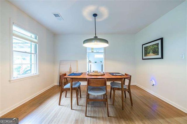 2469 Hunting Valley Drive, Decatur, GA 30033