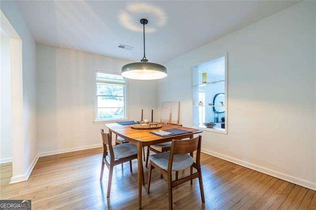 2469 Hunting Valley Drive, Decatur, GA 30033