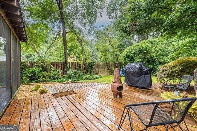 2469 Hunting Valley Drive, Decatur, GA 30033