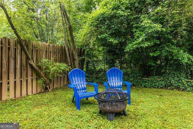 2469 Hunting Valley Drive, Decatur, GA 30033