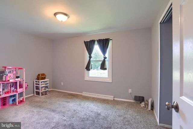 237 BUTTONWOOD DR, Elizabethtown, PA 17022