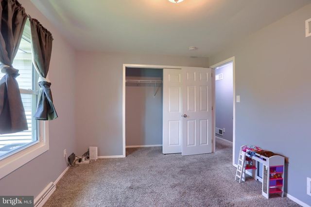 237 BUTTONWOOD DR, Elizabethtown, PA 17022