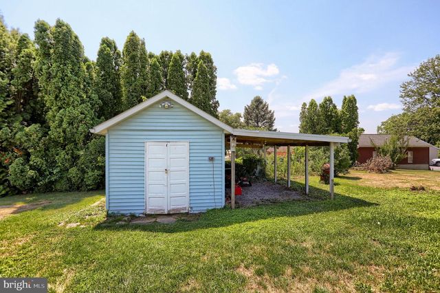 237 BUTTONWOOD DR, Elizabethtown, PA 17022