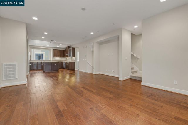 6668 Adare Ln, Dublin, CA 94568