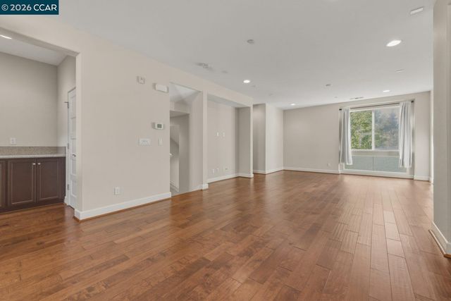 6668 Adare Ln, Dublin, CA 94568