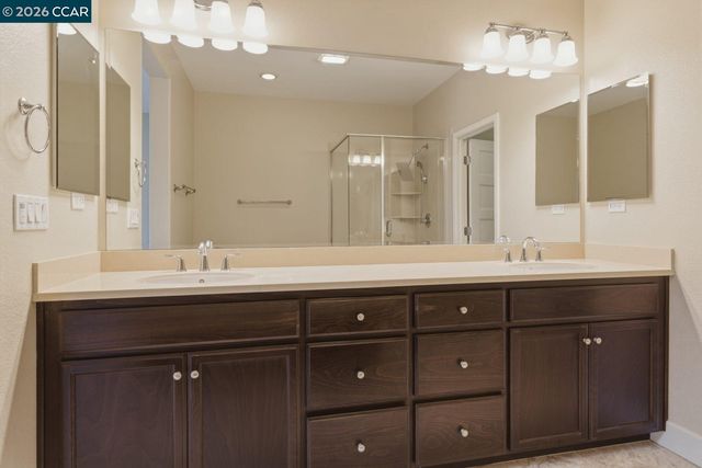 6668 Adare Ln, Dublin, CA 94568