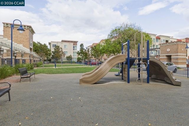 6668 Adare Ln, Dublin, CA 94568