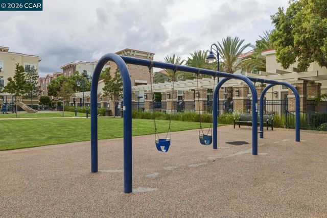 6668 Adare Ln, Dublin, CA 94568