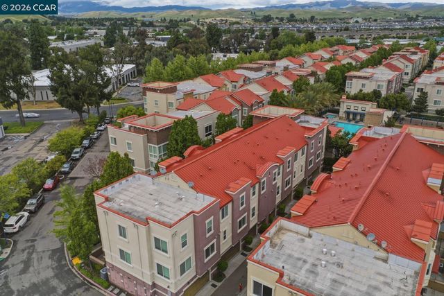 6668 Adare Ln, Dublin, CA 94568