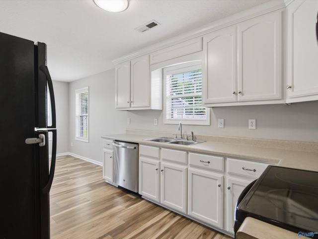 27707 Phillip Wagnon Drive, Athens, AL 35613