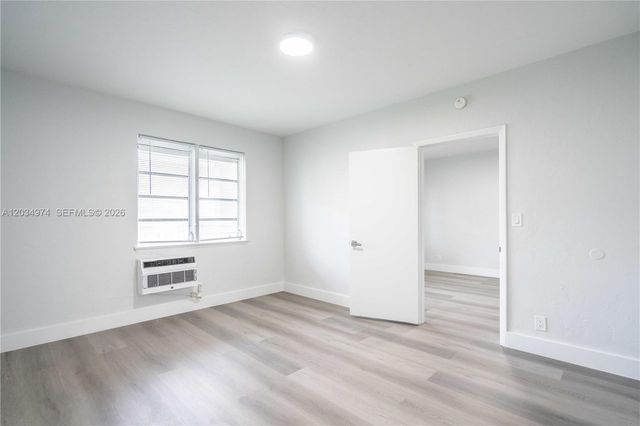 1208 71st St 3, Miami Beach, FL 33141