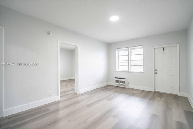 1208 71st St 3, Miami Beach, FL 33141