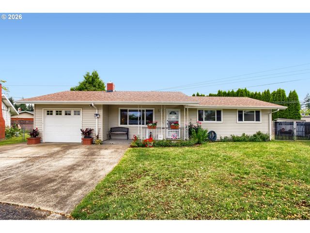 744 Se 170TH Dr, Portland, OR 97233