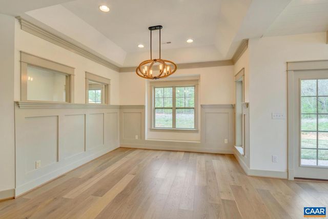 7 STEEP ROCK DR, Charlottesville, VA 22911