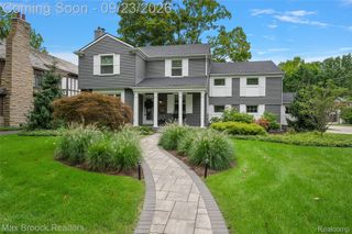 889 Suffield Avenue, Birmingham, MI 48009