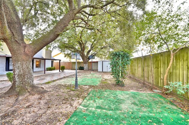 7607 Stamen Drive, Houston, TX 77041