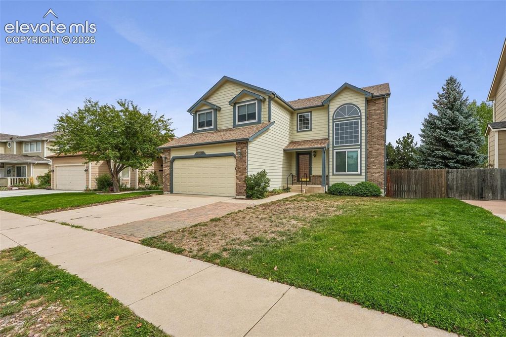 6065 Fescue Drive, Colorado Springs, CO 80923 — exterior