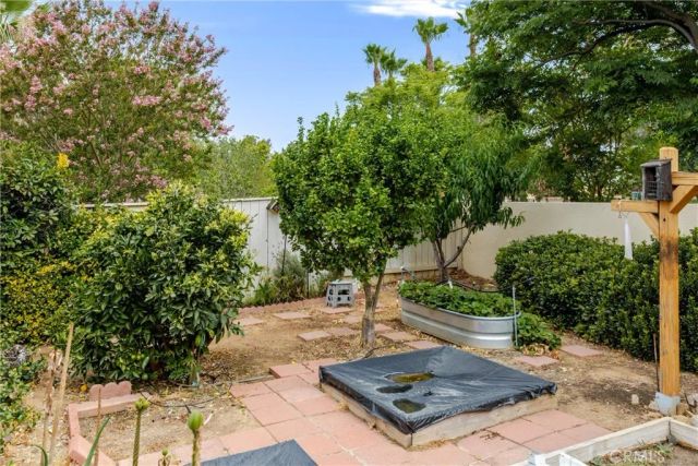 5633 Riviera, Banning, CA 92220
