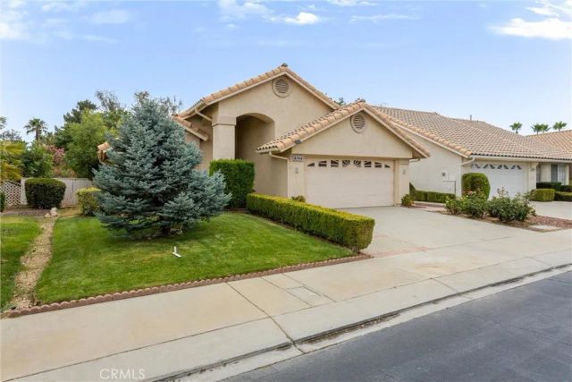 5633 Riviera, Banning, CA 92220