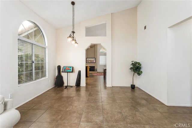 5633 Riviera, Banning, CA 92220