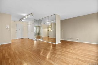87-15 165th Street 4B, Jamaica, NY 11432