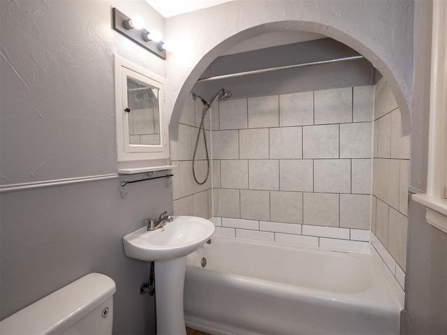 2436 NW 12th Street, Oklahoma City, OK 73107