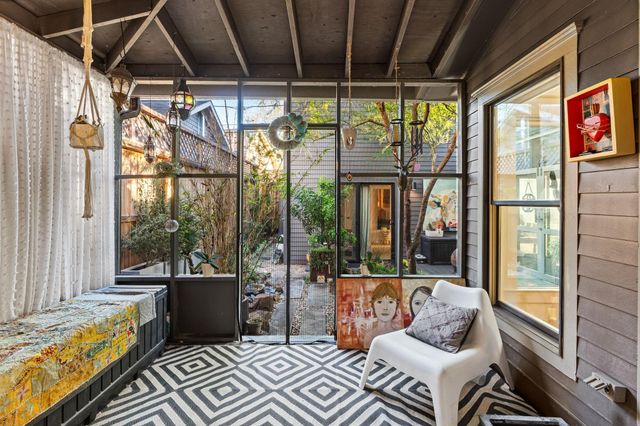 802 Ralfallen Street, Houston, TX 77008