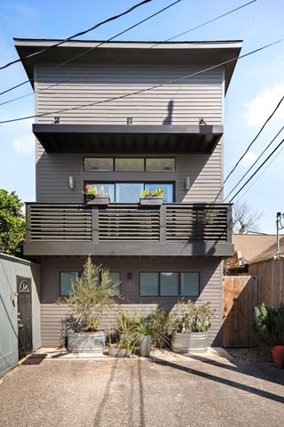 802 Ralfallen Street, Houston, TX 77008