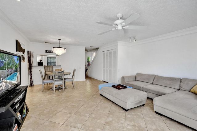 1415 Miami Road B, Fort Lauderdale, FL 33316