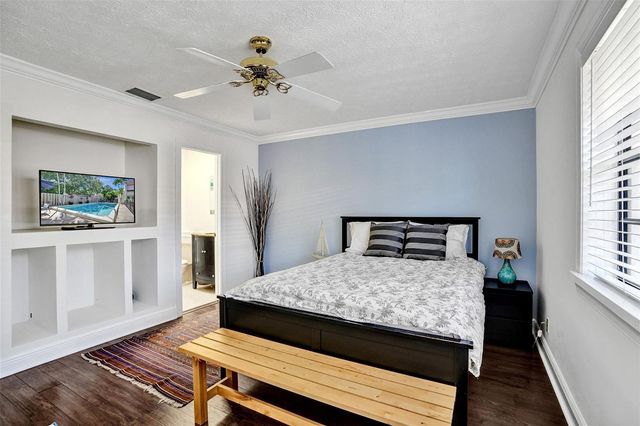 1415 Miami Road B, Fort Lauderdale, FL 33316