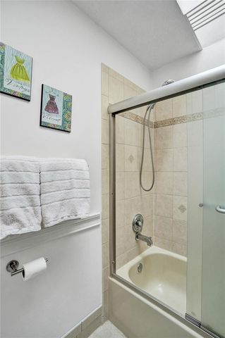 1415 Miami Road B, Fort Lauderdale, FL 33316