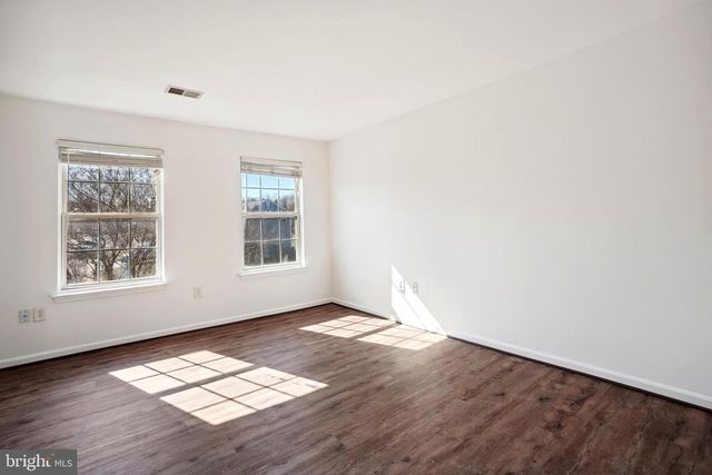 13857 REDFORD LN, Woodbridge, VA 22193