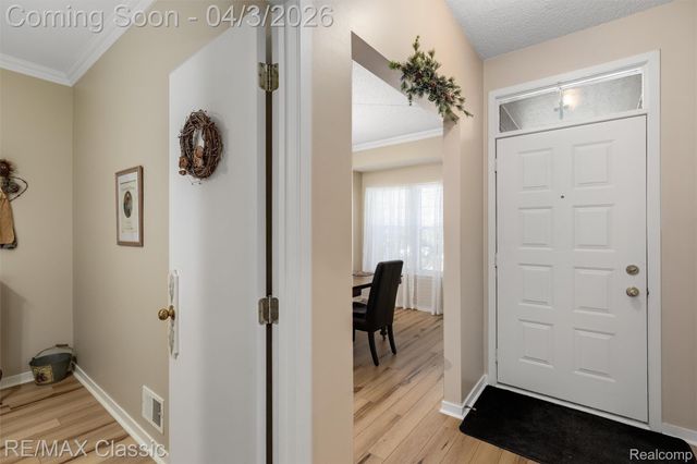 41769 Webster Court, Novi, MI 48377