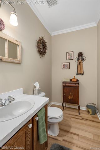 41769 Webster Court, Novi, MI 48377