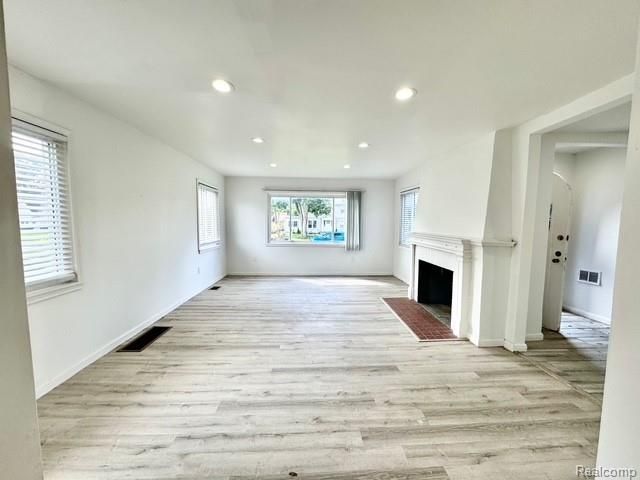 14364 Rutland Street, Detroit, MI 48227