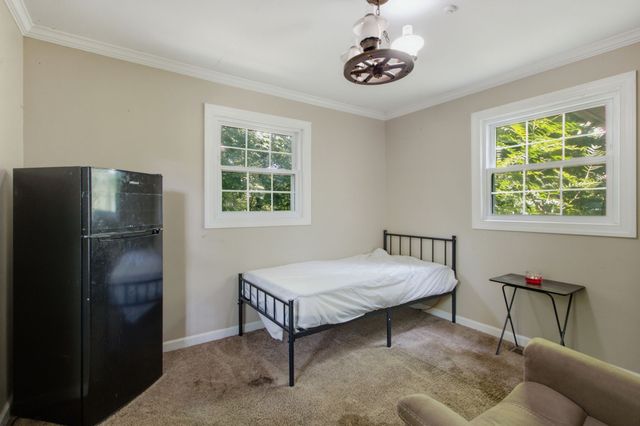 3490 Shouse Rd, Santa Fe, TN 38482
