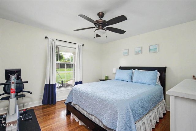 2013 Canterbury Road, Kingsport, TN 37660