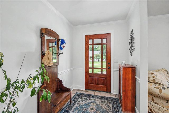 2013 Canterbury Road, Kingsport, TN 37660