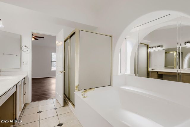 5615 E KINGS Avenue, Scottsdale, AZ 85254