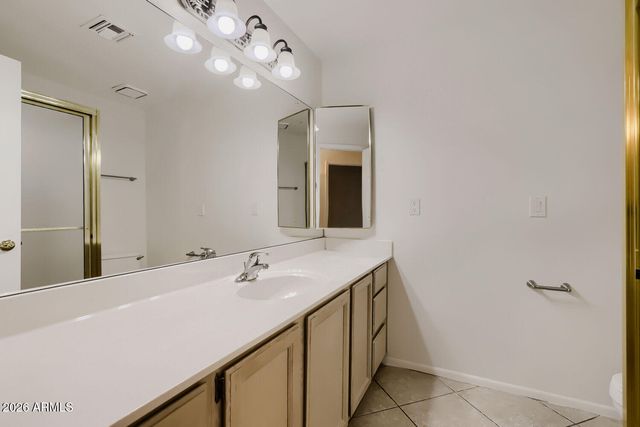 5615 E KINGS Avenue, Scottsdale, AZ 85254