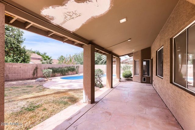 5615 E KINGS Avenue, Scottsdale, AZ 85254