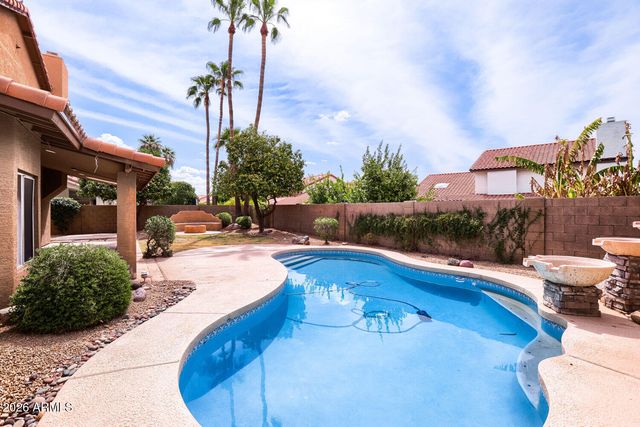 5615 E KINGS Avenue, Scottsdale, AZ 85254
