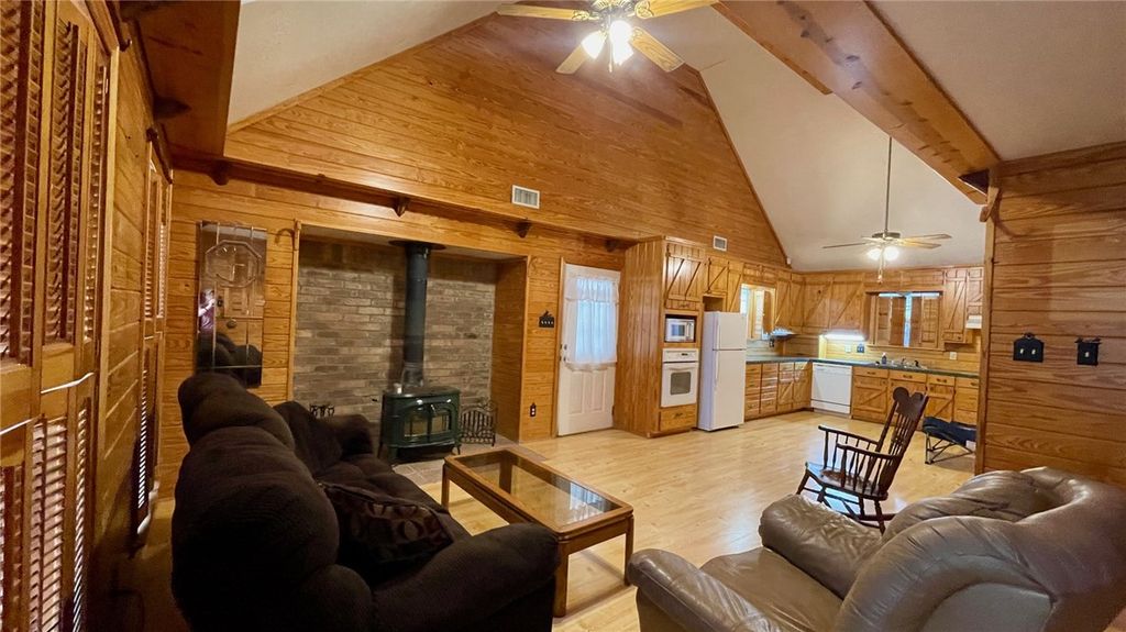 196 Woodland Drive (+/- 0.918 acres), Hearne, TX 77859 — photo 5