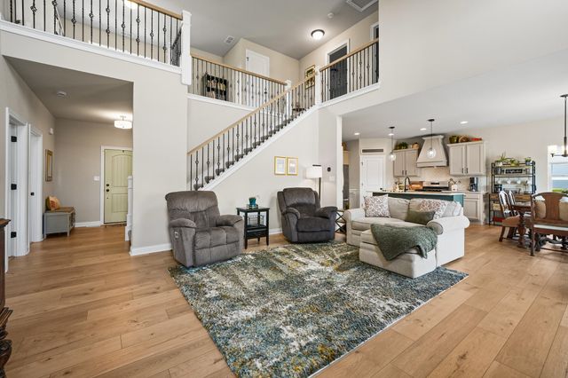 3002 Forestside Lane, Valparaiso, IN 46385