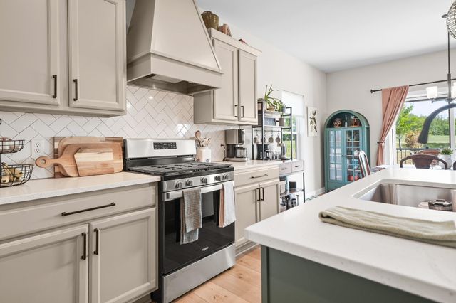 3002 Forestside Lane, Valparaiso, IN 46385
