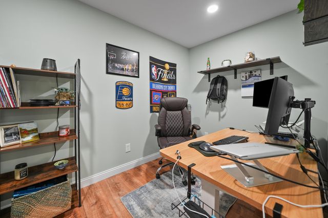 3002 Forestside Lane, Valparaiso, IN 46385